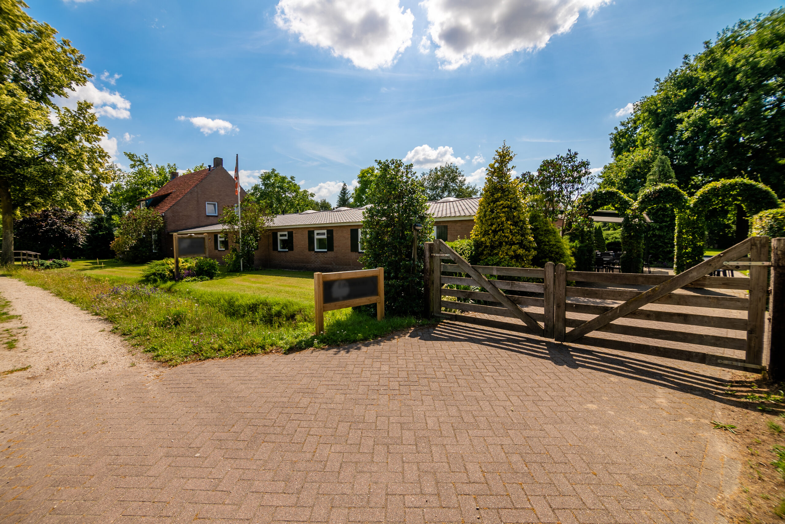 Ingang Groepsaccommodatie Eikenboom